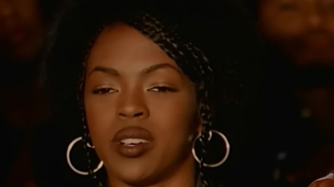 Fugees - Killing Me Softly With His Song