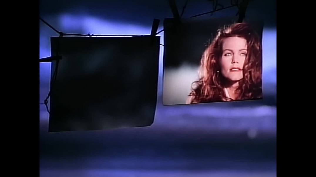 Belinda Carlisle - Circle In The Sand